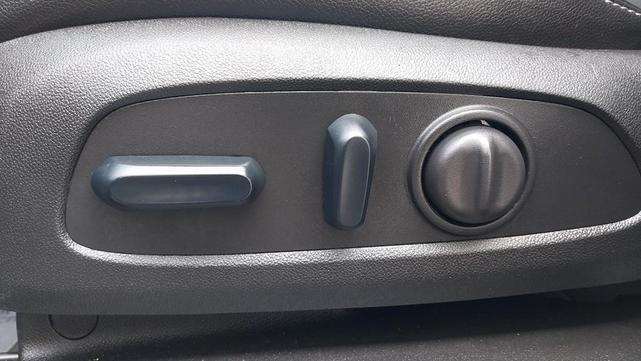 Photo of 2024 Ebony Twilight Metallic GMC Terrain