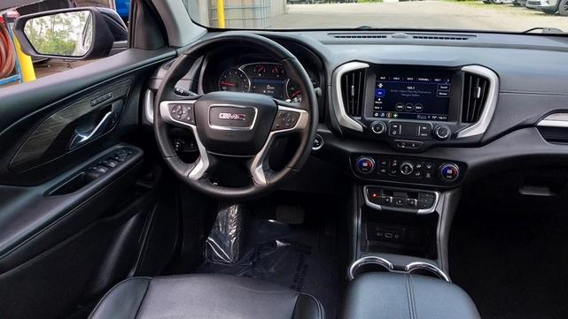 Photo of 2024 Ebony Twilight Metallic GMC Terrain