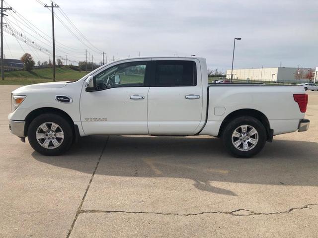 2017 Nissan Titan