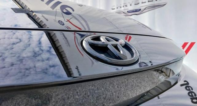 Photo of 2023 Black Toyota Corolla