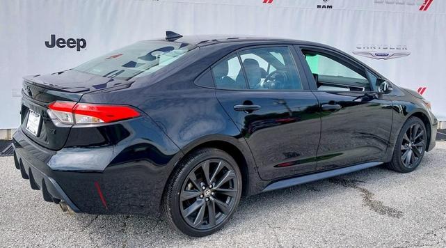 Photo of 2023 Black Toyota Corolla
