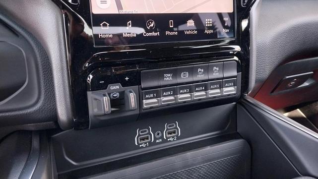 Photo of 2025 Diamond Black RAM 2500