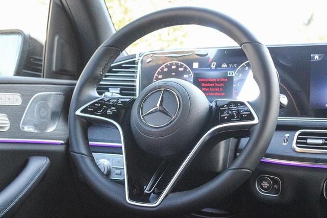 Photo of 2025 Polar White Mercedes-Benz GLE 450