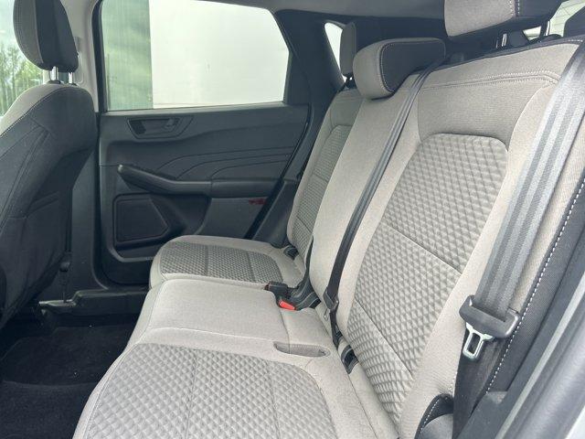 Photo of 2022 Iconic Silver Metallic Ford Escape