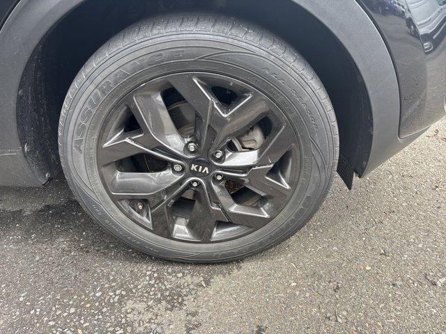 Photo of 2020 Black Cherry Pearl Kia Sportage