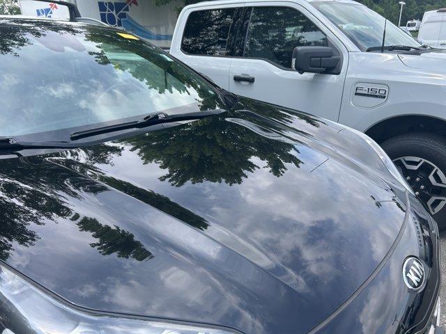 Photo of 2020 Black Cherry Pearl Kia Sportage