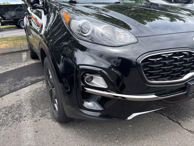 Photo of 2020 Black Cherry Pearl Kia Sportage