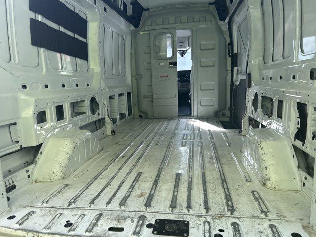 Photo of 2023  Ford Transit-250