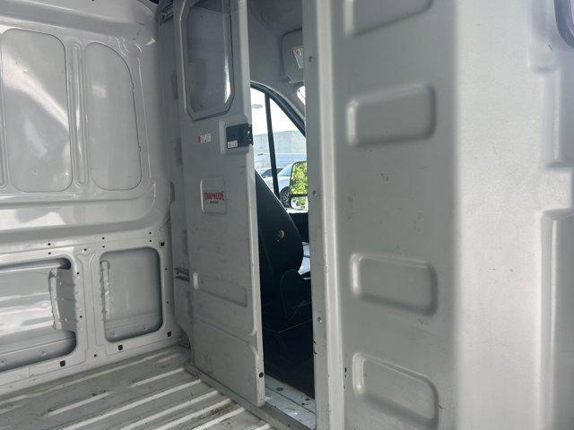 Photo of 2023  Ford Transit-250