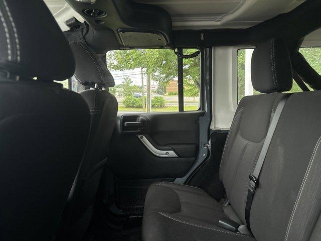 Photo of 2015 Anvil Clearcoat Jeep Wrangler Unlimited