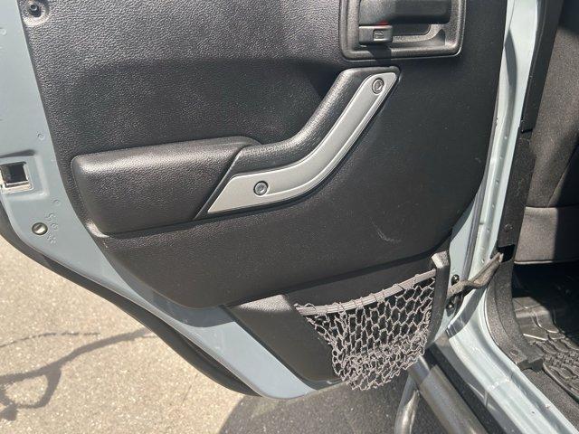 Photo of 2015 Anvil Clearcoat Jeep Wrangler Unlimited