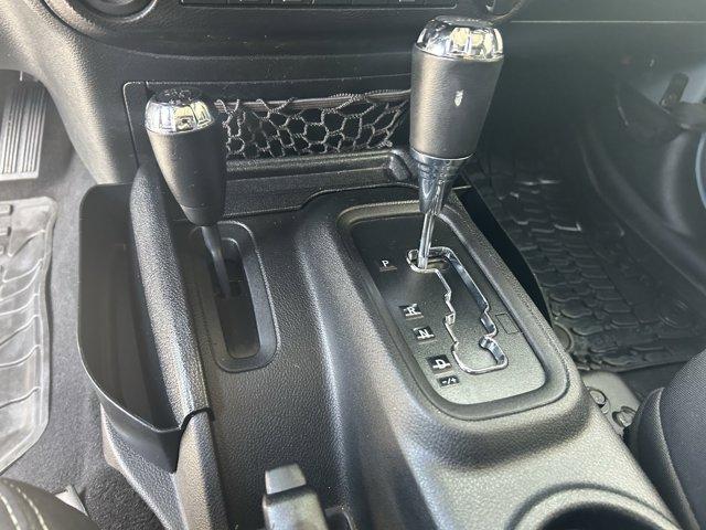 Photo of 2015 Anvil Clearcoat Jeep Wrangler Unlimited