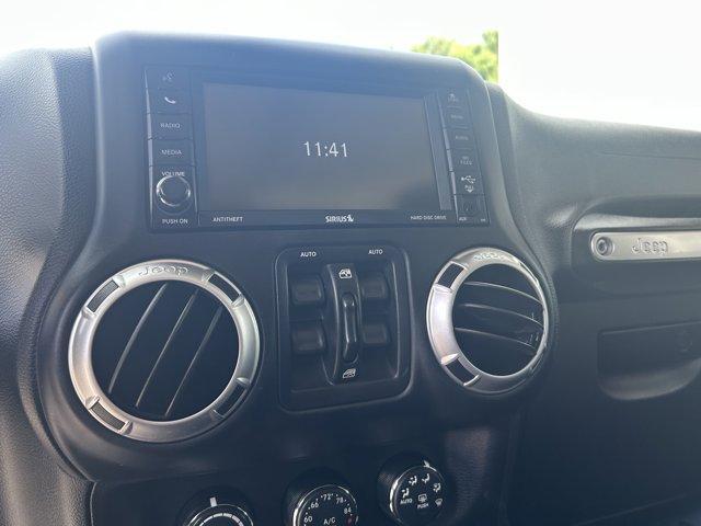 Photo of 2015 Anvil Clearcoat Jeep Wrangler Unlimited
