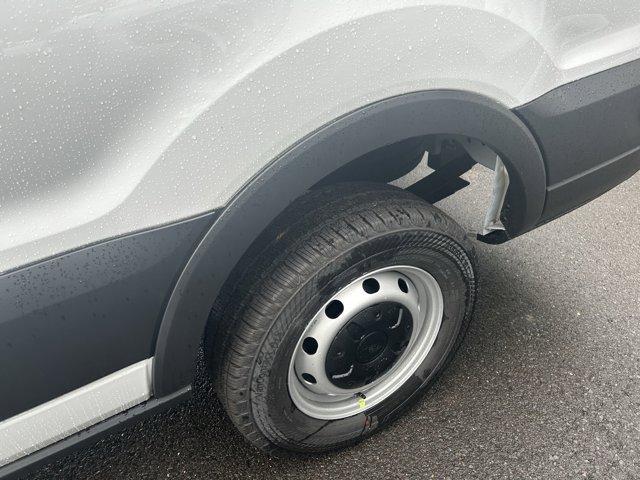 Photo of 2025 White Ford Transit-250