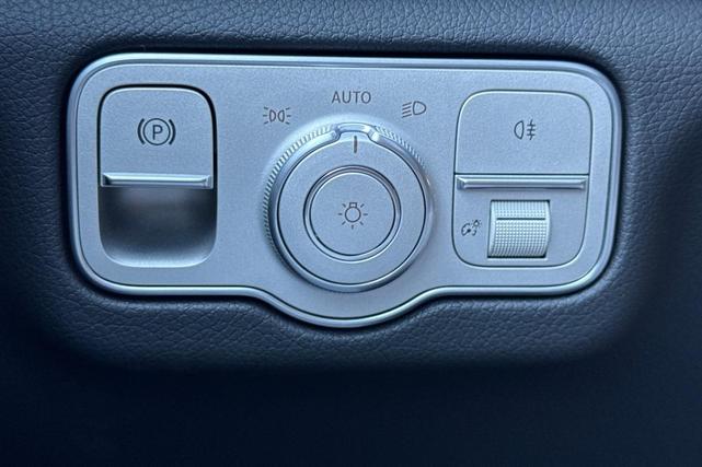 Photo of 2026 Black Mercedes-Benz GLE 450