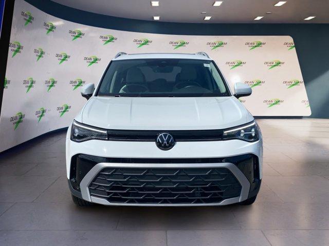 Photo of 2025 Pure White Volkswagen Taos
