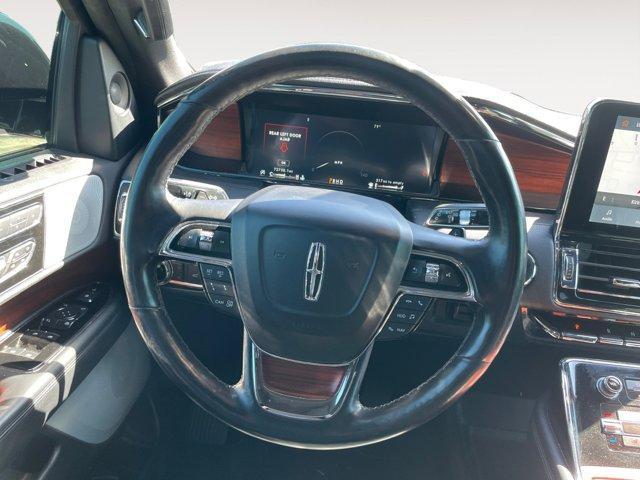 Photo of 2021 Black Lincoln Navigator