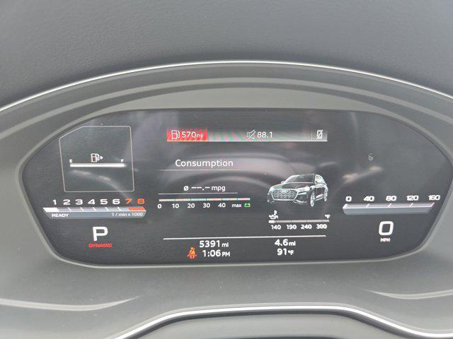 Photo of 2024 Chronos Gray Metallic Audi Q5