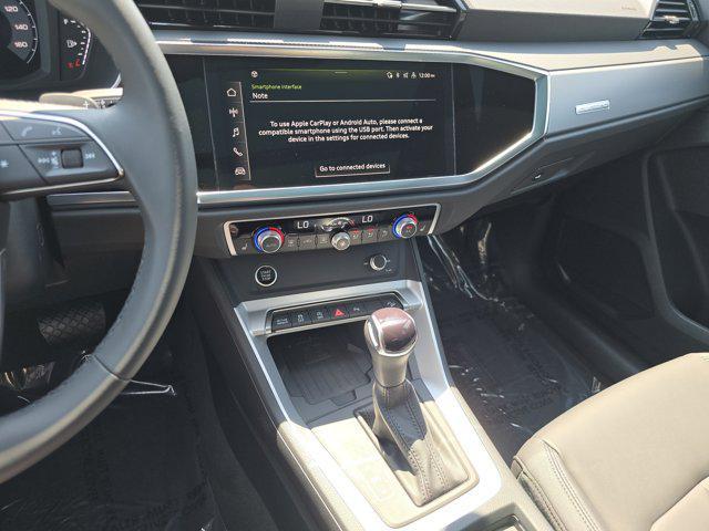 Photo of 2025 Mythos Black Metallic Audi Q3