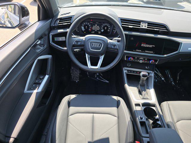 Photo of 2025 Mythos Black Metallic Audi Q3