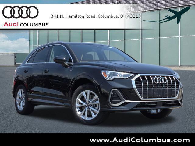 Photo of 2025 Mythos Black Metallic Audi Q3