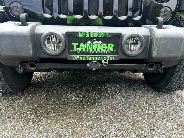 Photo of 2014 Black Jeep Wrangler