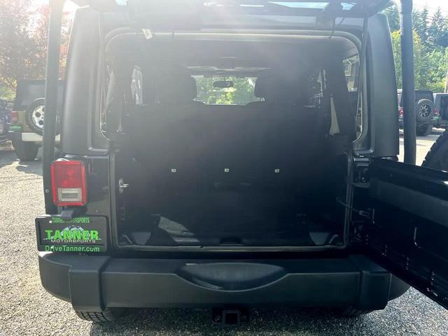 Photo of 2014 Black Jeep Wrangler Unlimited