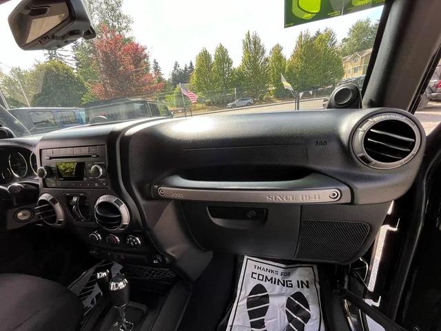 Photo of 2014 Black Jeep Wrangler Unlimited