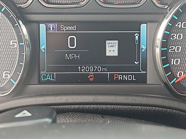 Photo of 2019 Silver Ice Metallic Chevrolet Tahoe