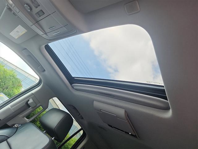 Photo of 2019 Silver Ice Metallic Chevrolet Tahoe