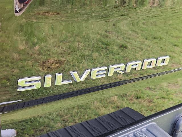 Photo of 2019 Black Chevrolet Silverado 1500