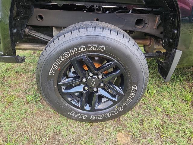 Photo of 2019 Black Chevrolet Silverado 1500