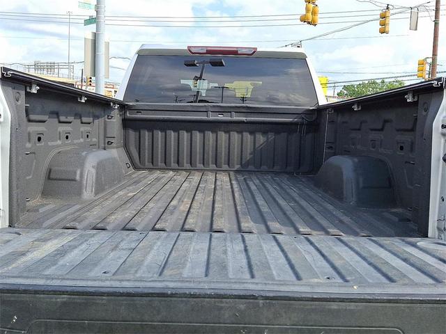 Photo of 2019 Silver Ice Metallic Chevrolet Silverado 1500