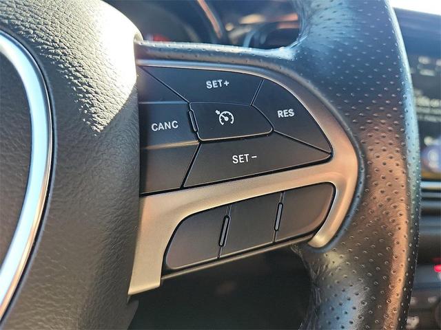 Photo of 2021 In-Violet Clearcoat Dodge Durango