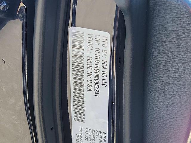Photo of 2021 In-Violet Clearcoat Dodge Durango