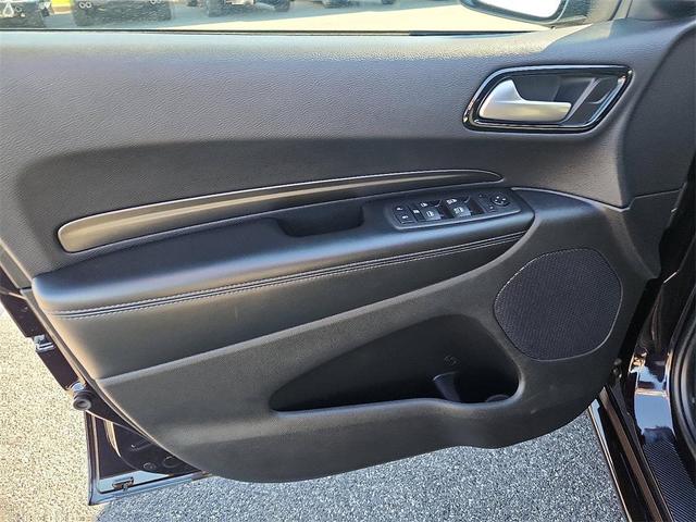 Photo of 2021 In-Violet Clearcoat Dodge Durango