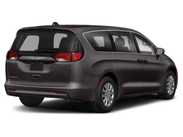 Photo of 2020 Granite Crystal Metallic Clearcoat Chrysler Voyager