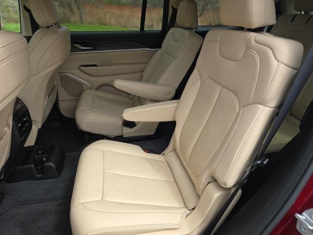 Photo of 2021 Velvet Red Pearlcoat Jeep Grand Cherokee L