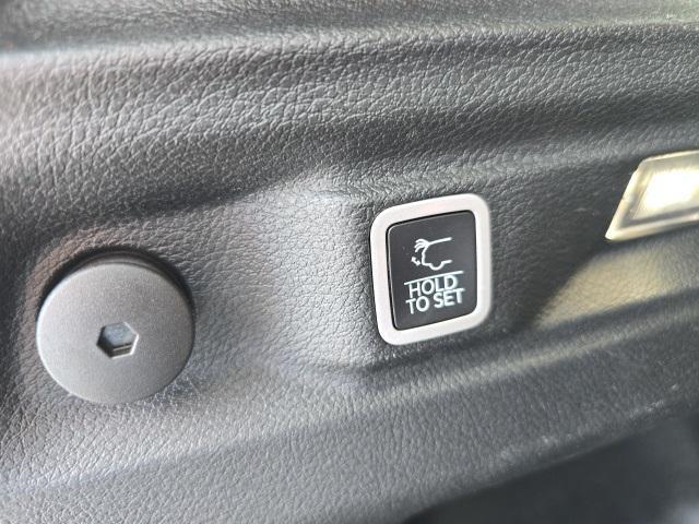 Photo of 2021 Velvet Red Pearlcoat Jeep Grand Cherokee L