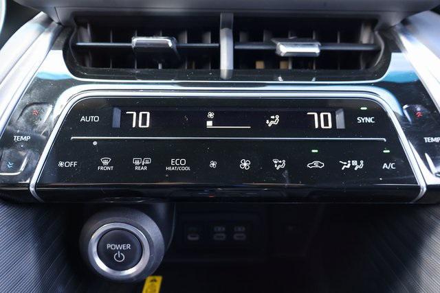 Photo of 2024 Celestial Black Toyota Venza
