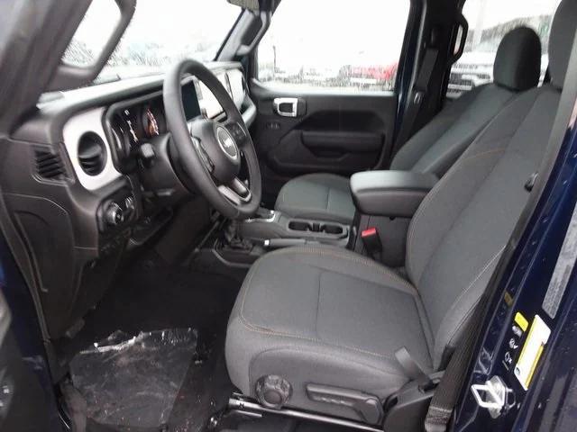 Photo of 2025 Fathom Blue Pearlcoat Jeep Wrangler