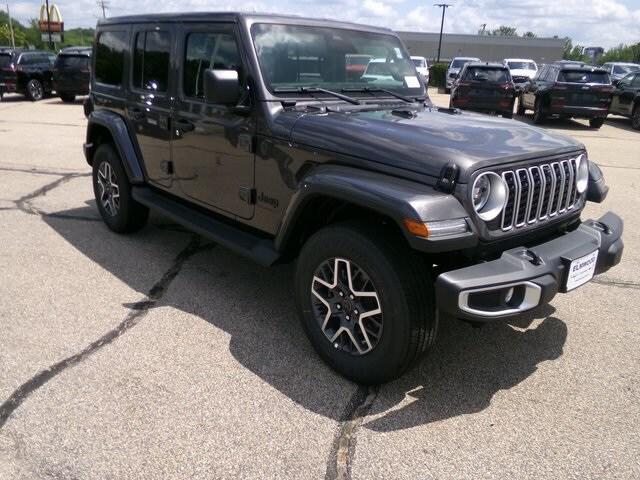 Photo of 2025 Granite Crystal Jeep Wrangler