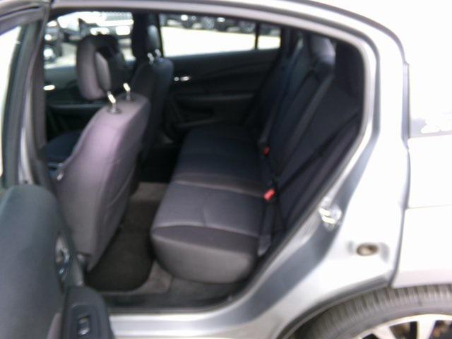 Photo of 2014 Billet Silver Metallic Clearcoat Chrysler 200