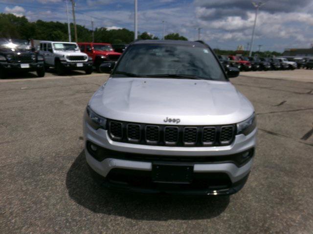 Photo of 2024 Silver Zynith Metallic Clearcoat Jeep Compass