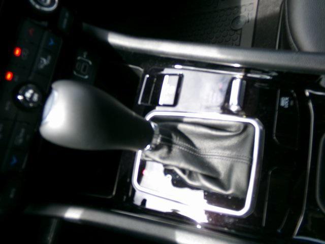 Photo of 2024 Silver Zynith Metallic Clearcoat Jeep Compass