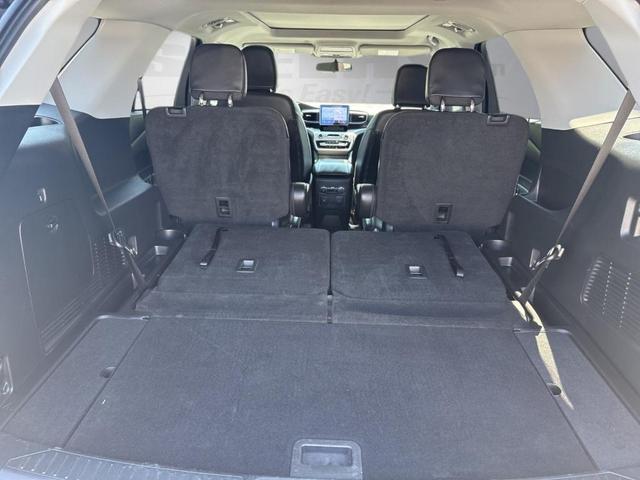 Photo of 2022 Carbonized Gray Metallic Ford Explorer