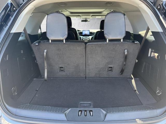 Photo of 2022 Carbonized Gray Metallic Ford Explorer