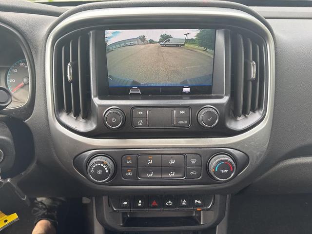 Photo of 2022 Bright Blue Metallic Chevrolet Colorado