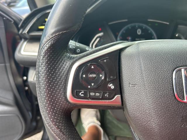 Photo of 2020 Crystal Black Pearl Honda Civic