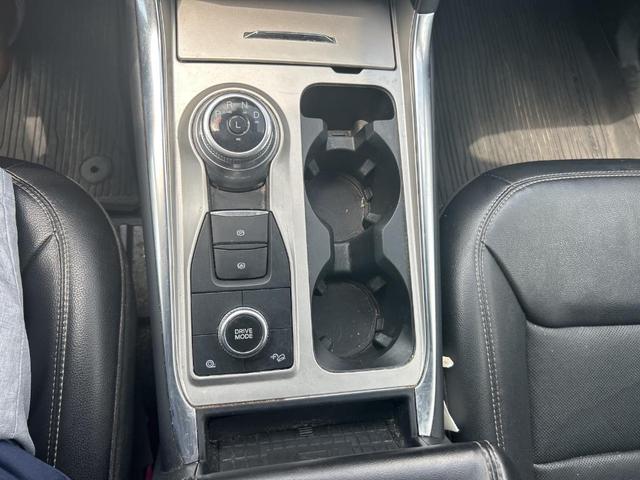 Photo of 2022 Black Ford Explorer